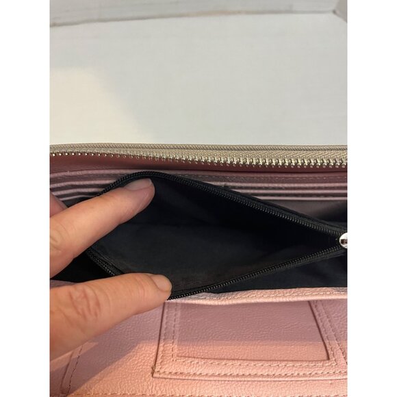 Betsy Johnson Womens Bow Detail Wristlet Wallet gray with pink interior feminine - Picture 4 of 12